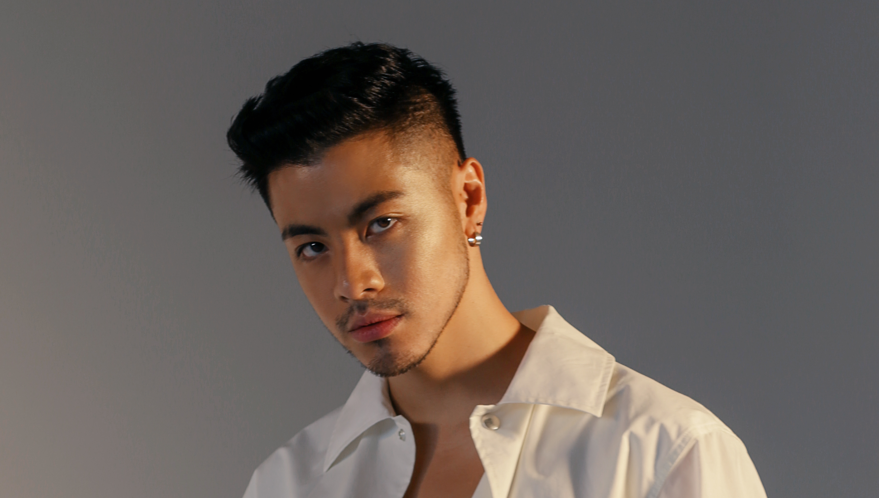 BENJAMIN KHENG PROMISES WICKED PERFORMANCE AT THE AAA'S - Asian Academy Creative Awards